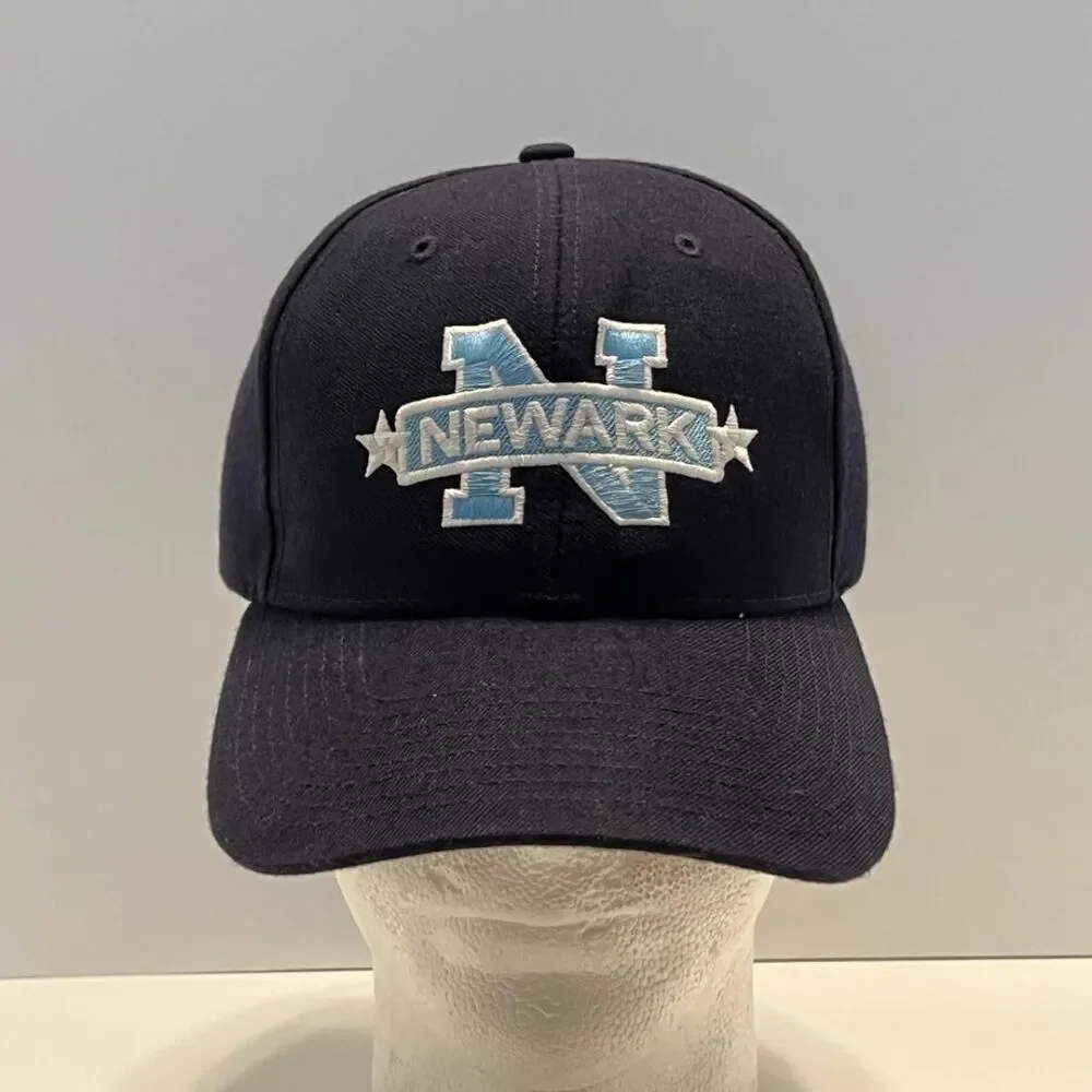 Unbranded Men's Navy and Blue Hat